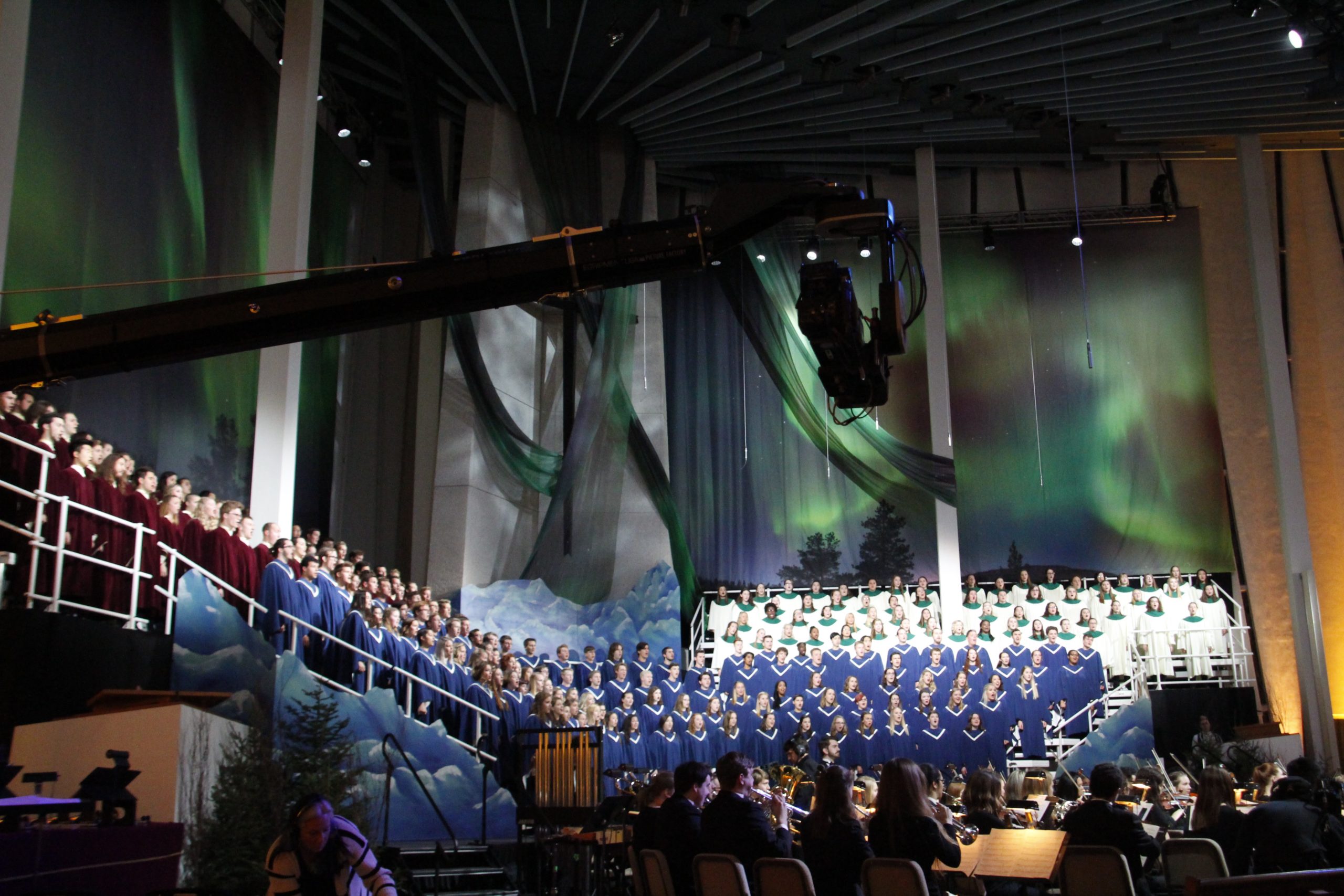 LIVE-STREAMING Christmas in Christ Chapel at Gustavus